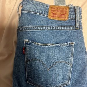 Levi’s 721 high rise skinny